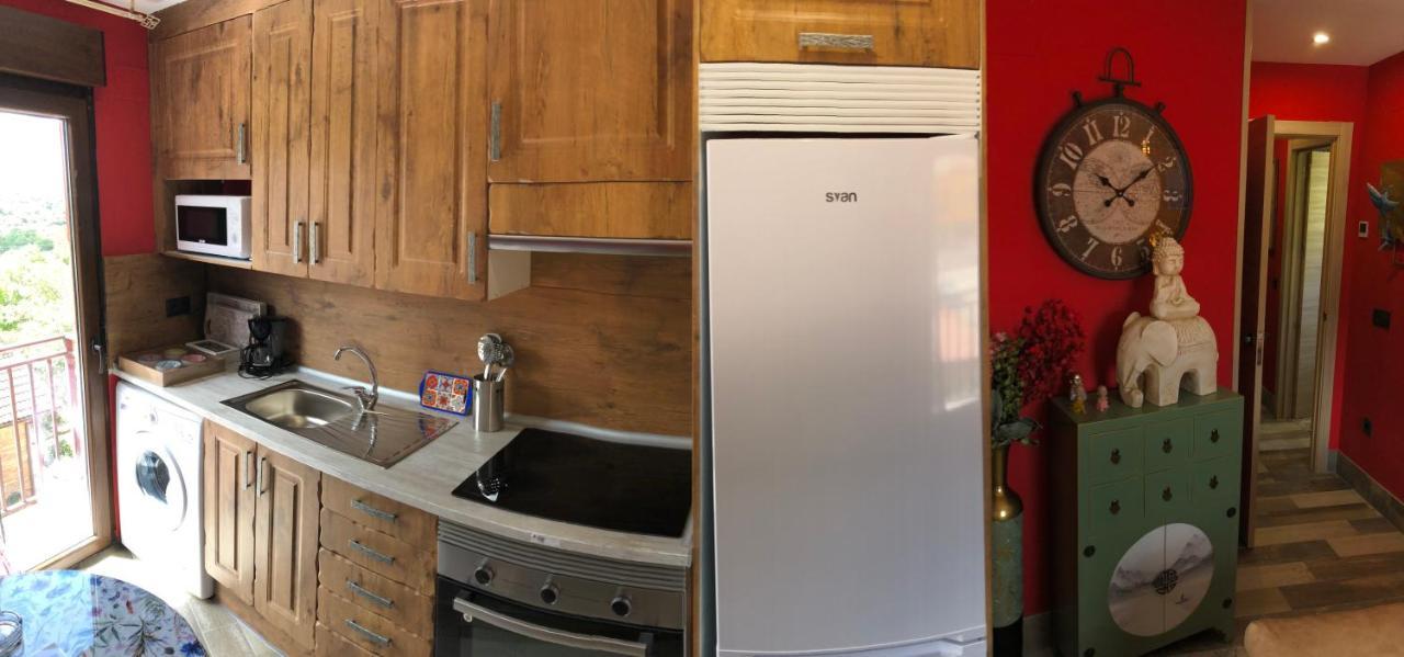 Apartamentos Deluxe Con Jacuzzi O Chimenea Love For Two Collado Mediano Ngoại thất bức ảnh