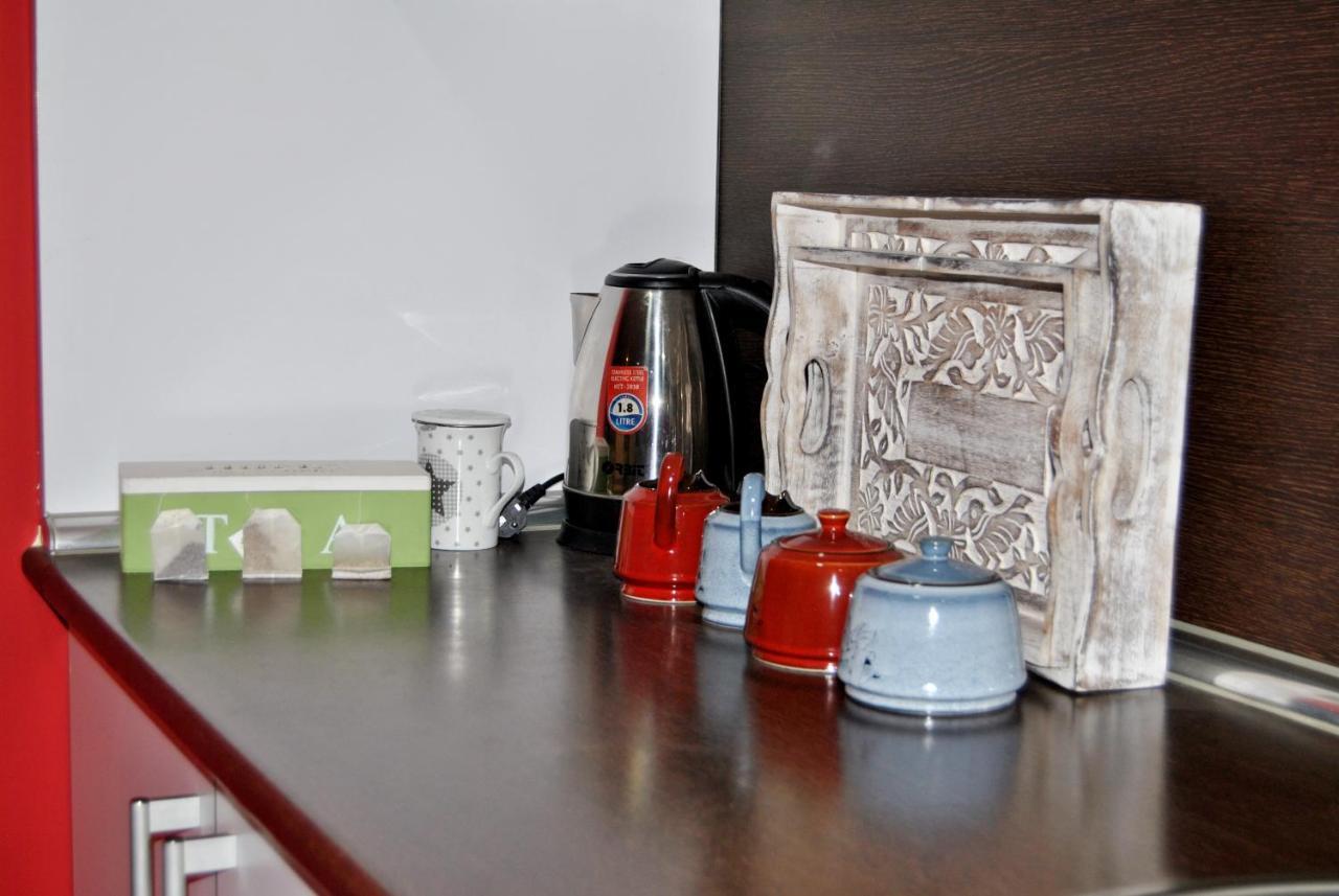 Apartamentos Deluxe Con Jacuzzi O Chimenea Love For Two Collado Mediano Ngoại thất bức ảnh